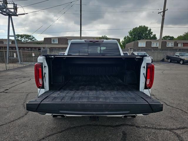 2022 GMC Sierra Limited AT4