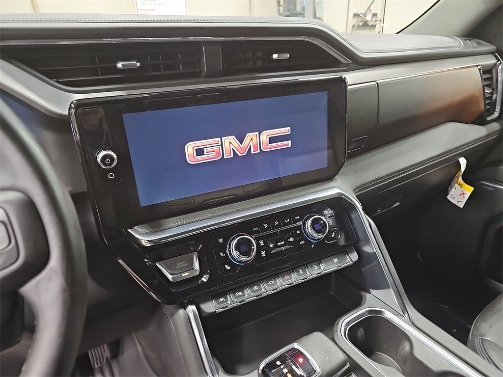 2024 GMC Sierra Denali