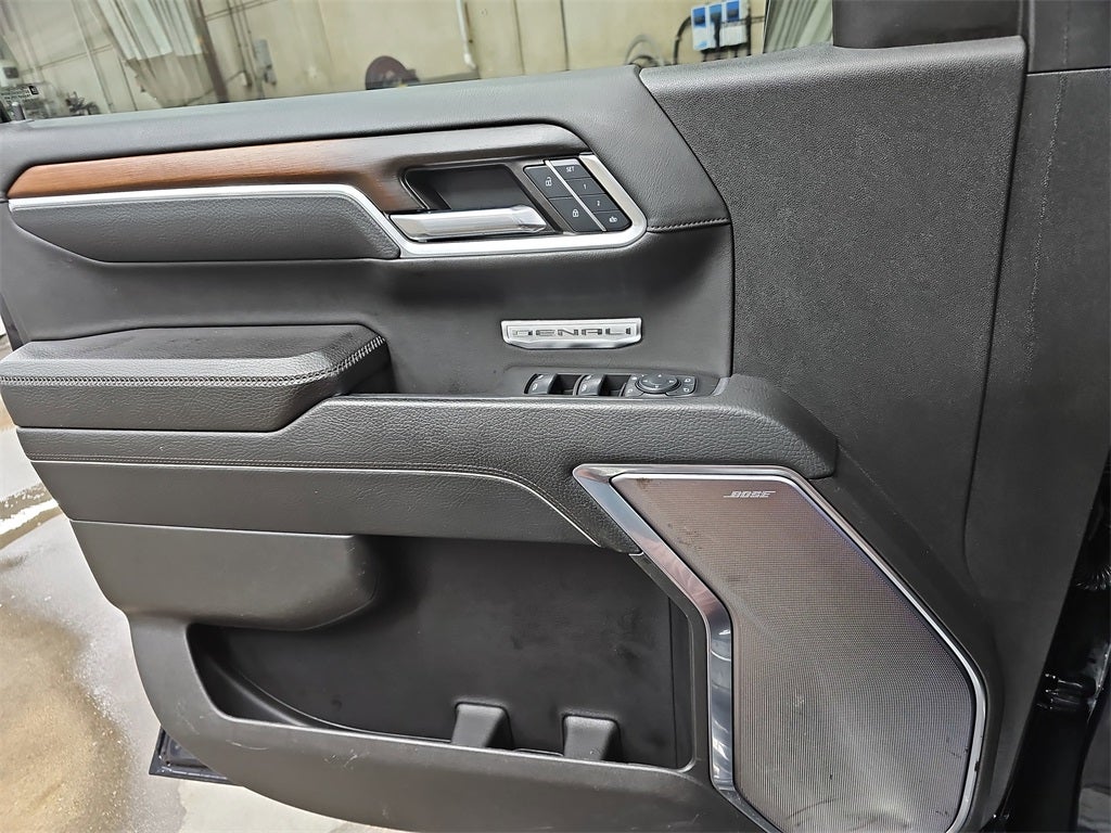 2024 GMC Sierra Denali