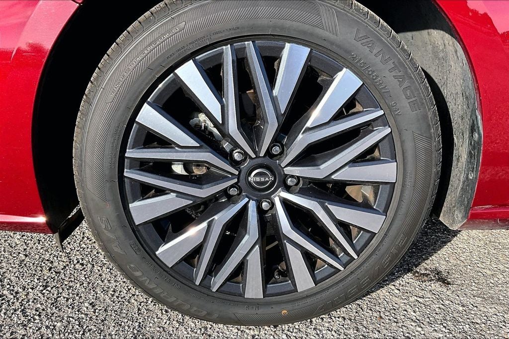 2025 Nissan Altima 2.5 SV