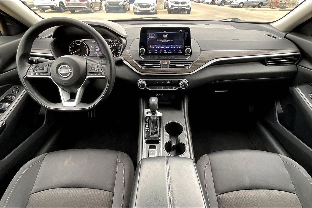 2025 Nissan Altima 2.5 SV