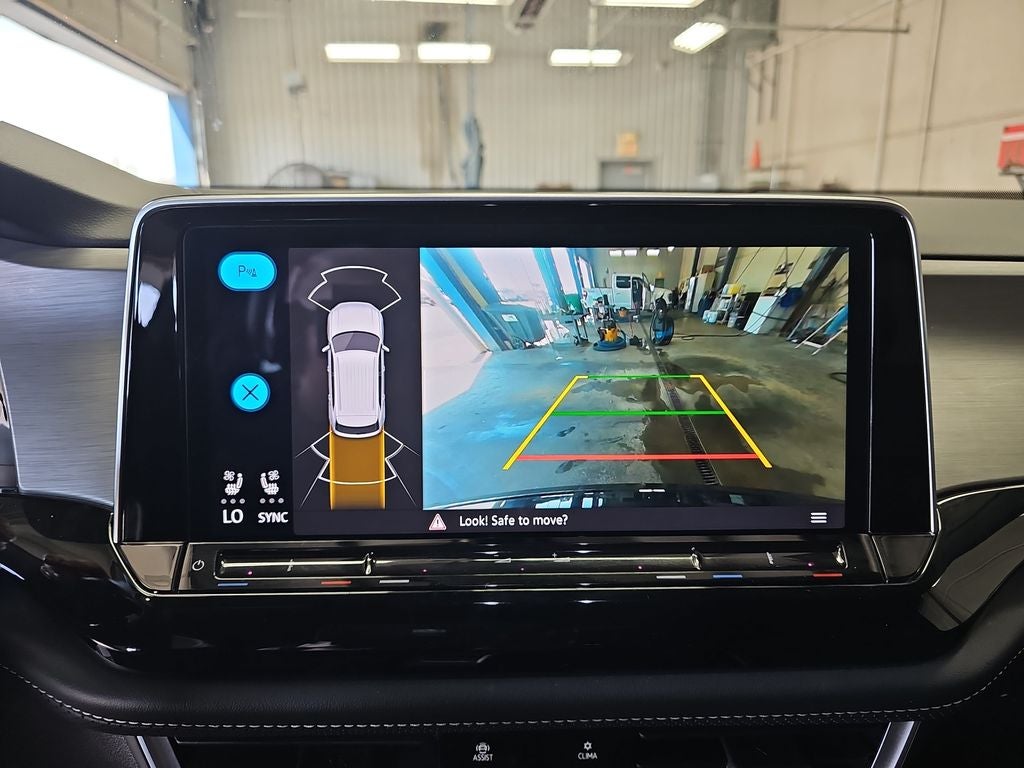 2024 Volkswagen Atlas Cross Sport 2.0T SE w/Technology