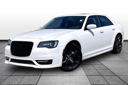 2022 Chrysler 300 Touring