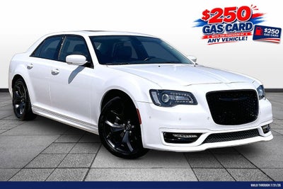 2022 Chrysler 300 Touring