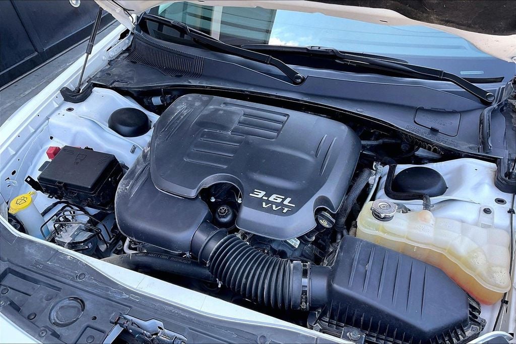 2022 Chrysler 300 Touring