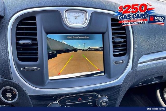 2022 Chrysler 300 Touring