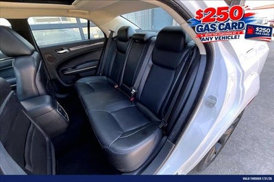 2022 Chrysler 300 Touring