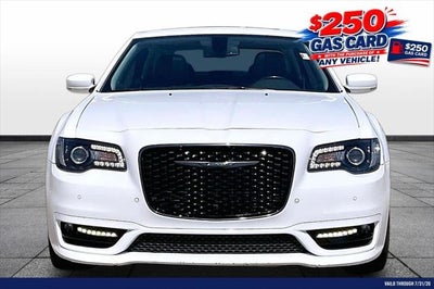 2022 Chrysler 300 Touring