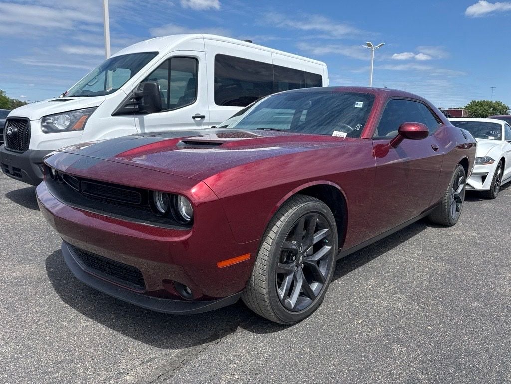 2022 Dodge Challenger SXT