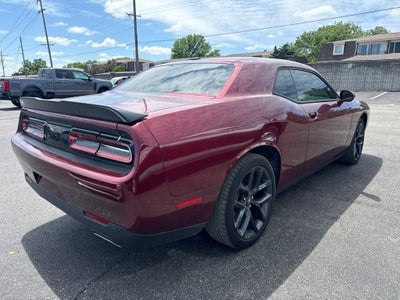 2022 Dodge Challenger SXT