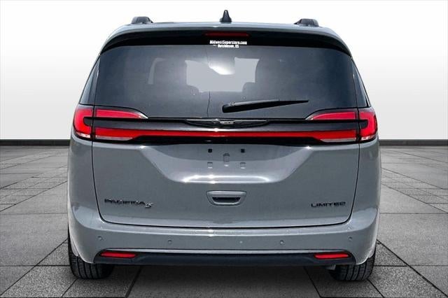 2025 Chrysler Pacifica Limited