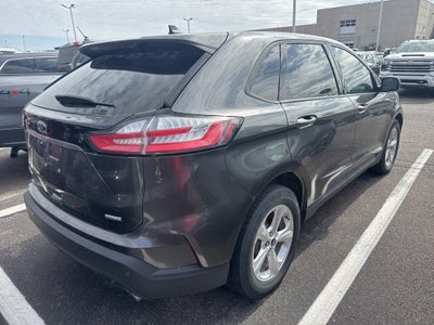 2020 Ford Edge SE