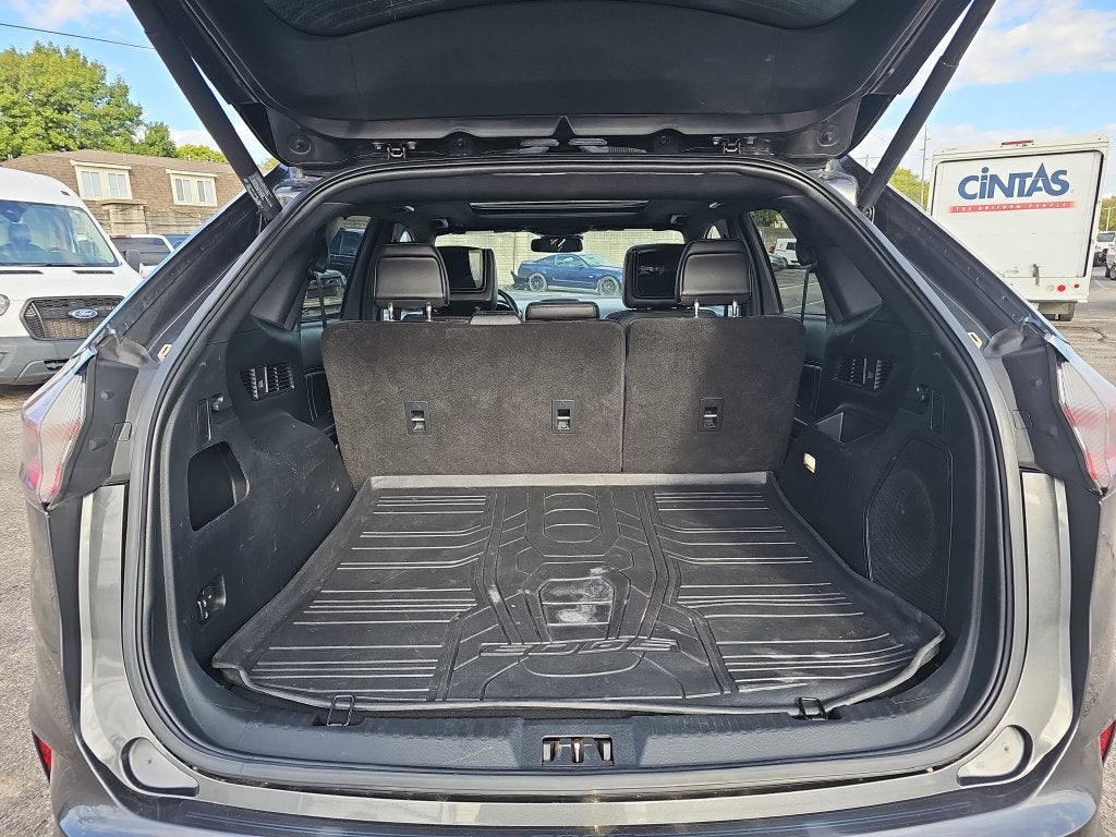 2020 Ford Edge ST