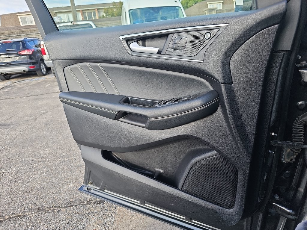 2020 Ford Edge ST