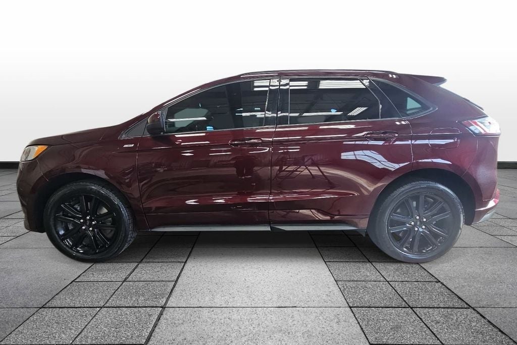 2022 Ford Edge ST Line