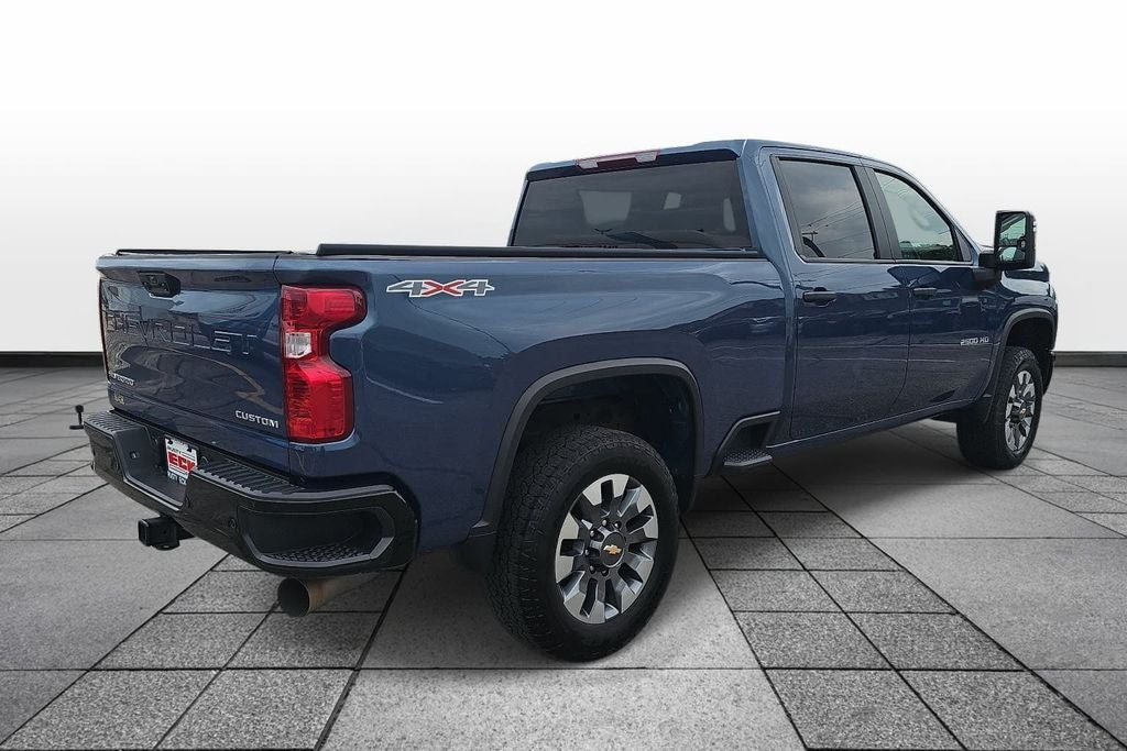 2025 Chevrolet Silverado HD Custom