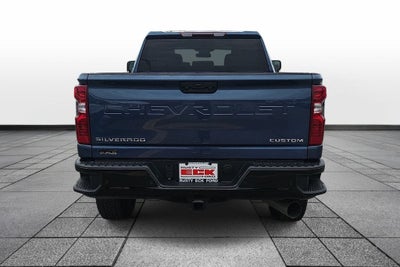 2025 Chevrolet Silverado HD Custom