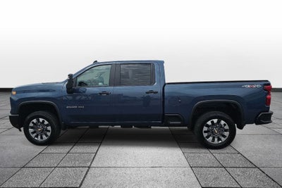2025 Chevrolet Silverado HD Custom
