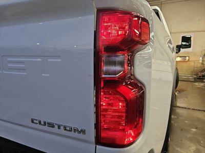 2024 Chevrolet Silverado HD Custom