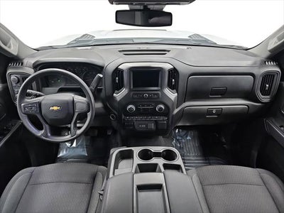 2024 Chevrolet Silverado HD Custom