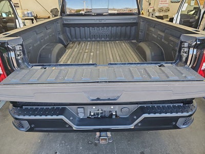 2022 Chevrolet Silverado HD High Country