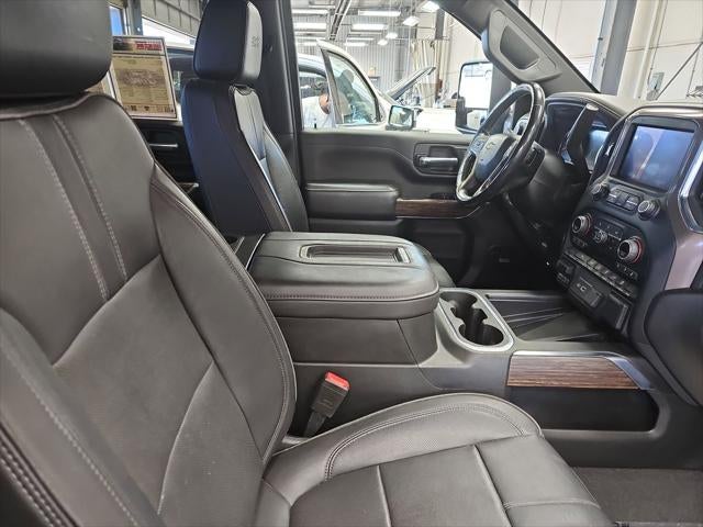 2022 Chevrolet Silverado HD High Country