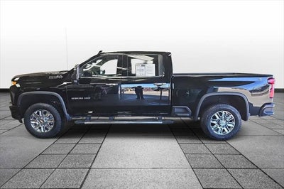 2022 Chevrolet Silverado HD High Country
