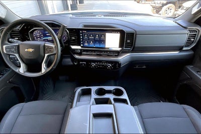 2024 Chevrolet Silverado LT