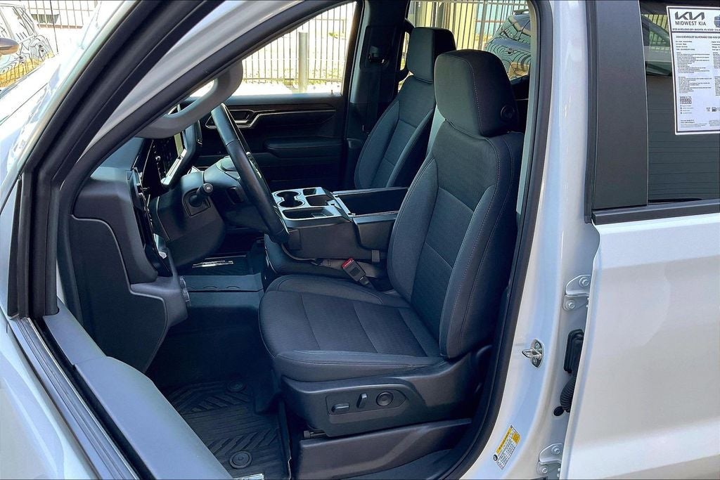 2024 Chevrolet Silverado LT
