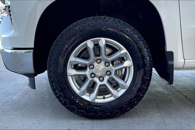 2024 Chevrolet Silverado LT