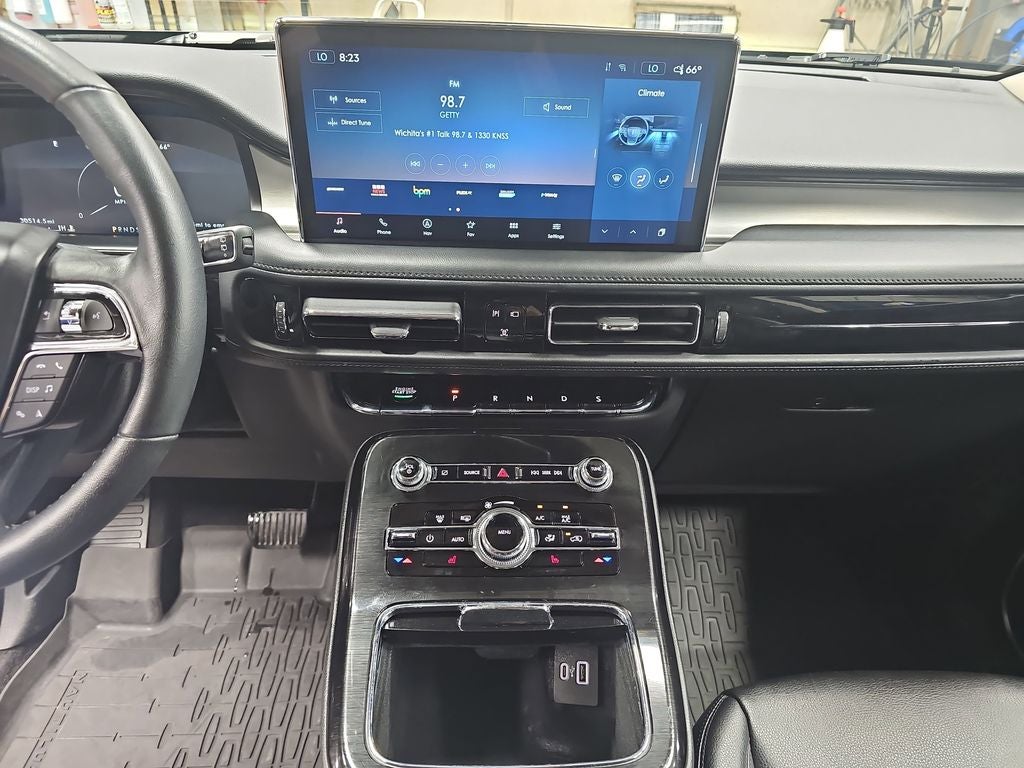 2023 Lincoln Nautilus Standard