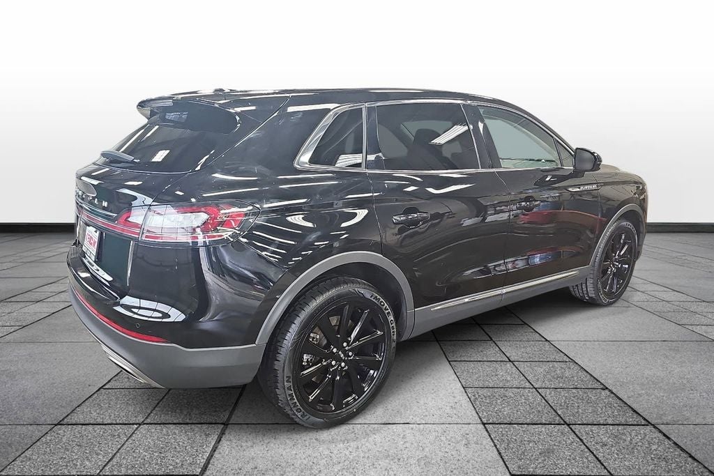 2023 Lincoln Nautilus Reserve