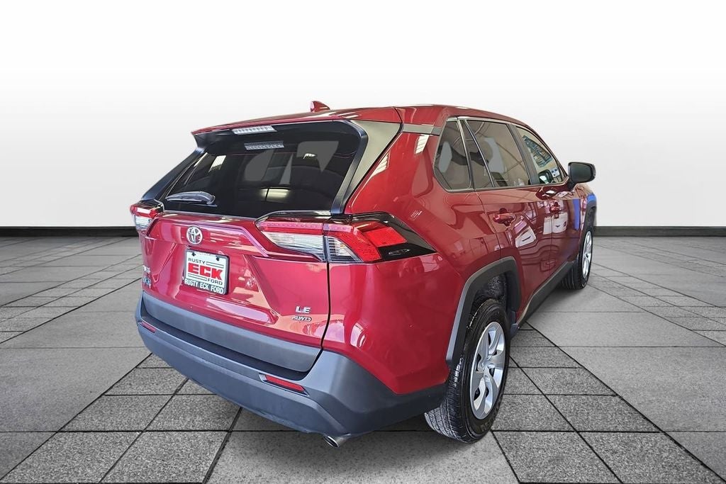 2024 Toyota RAV4 LE