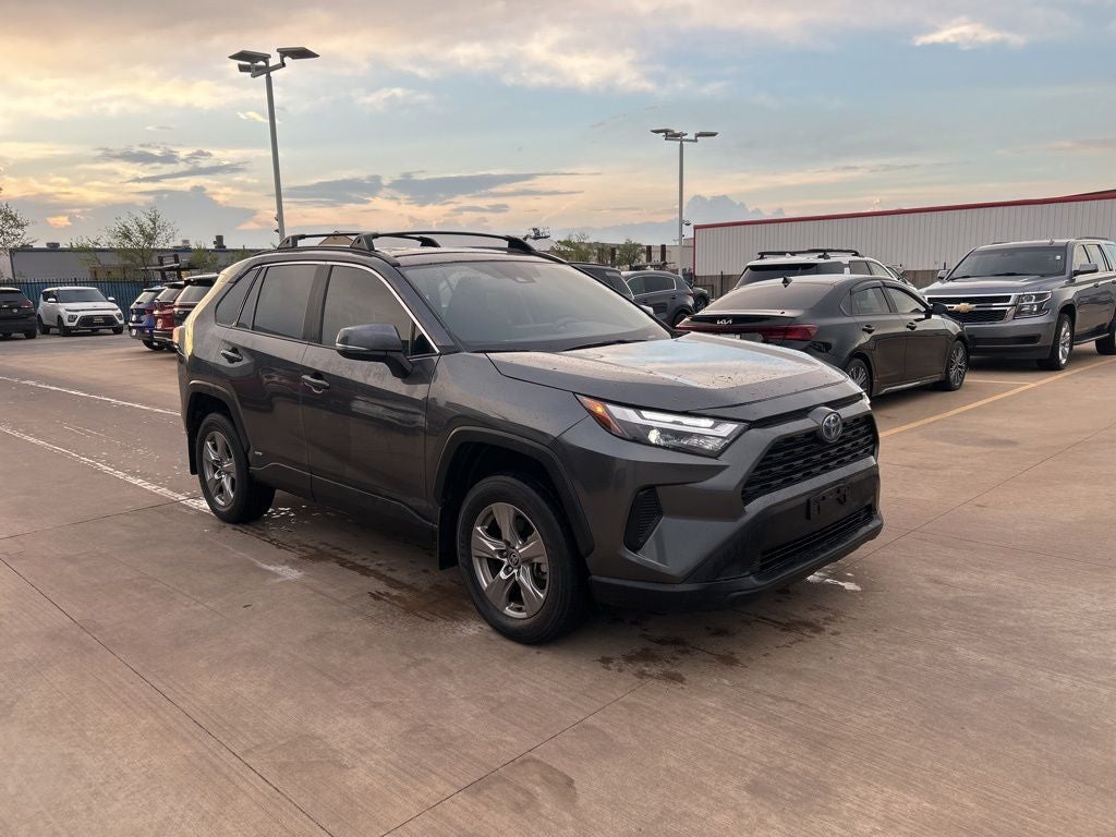 2024 Toyota RAV4 HYBRID XLE