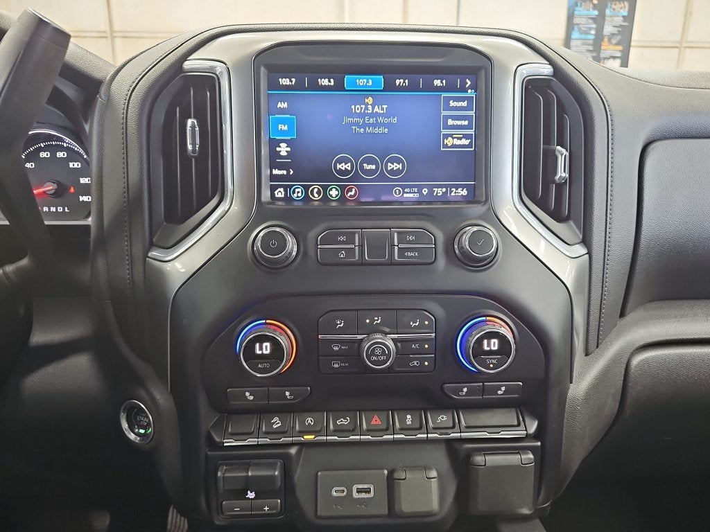 2021 Chevrolet Silverado RST