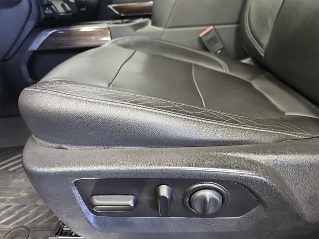 2020 Chevrolet Silverado RST