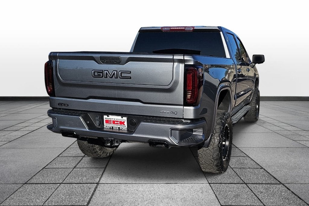 2021 GMC Sierra AT4