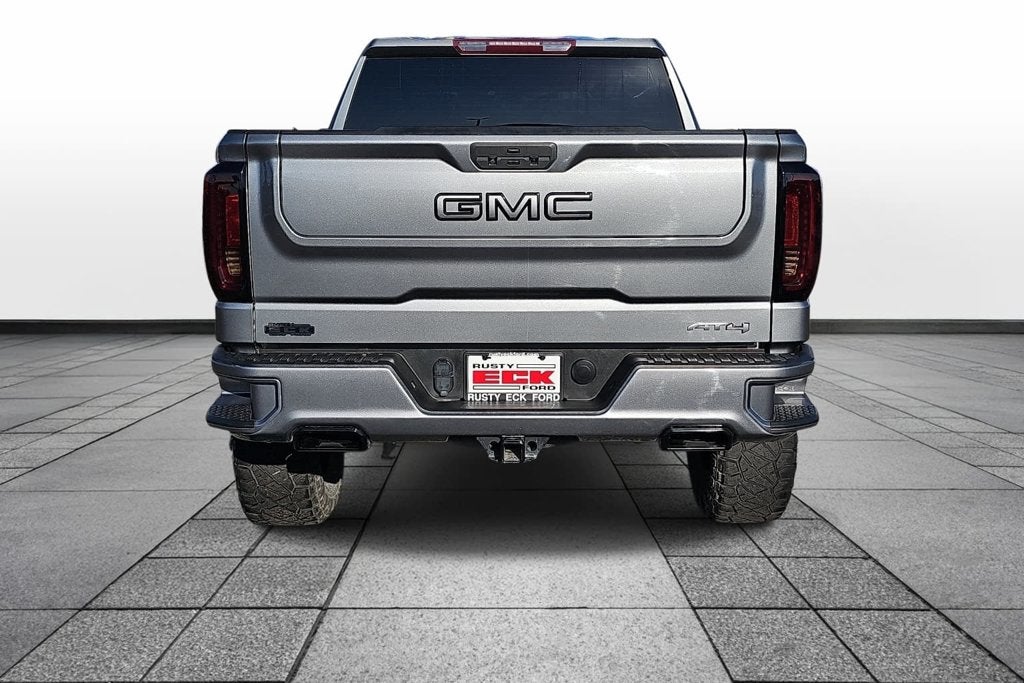 2021 GMC Sierra AT4