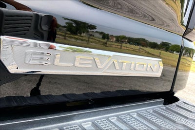 2024 GMC Sierra Elevation
