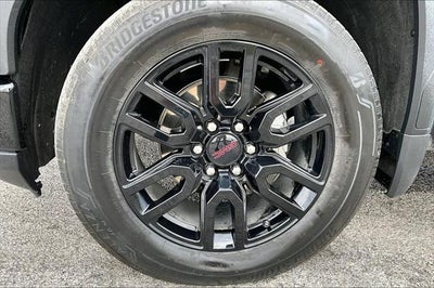 2024 GMC Sierra Elevation