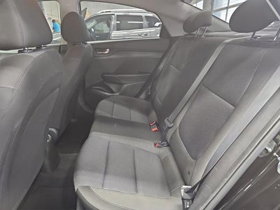 2022 Hyundai Accent SE