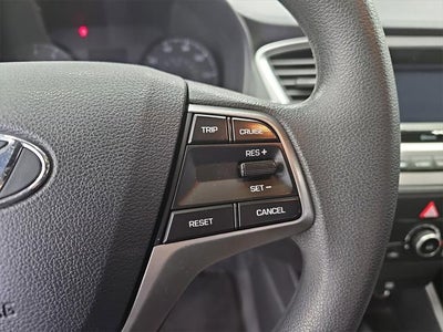 2022 Hyundai Accent SE