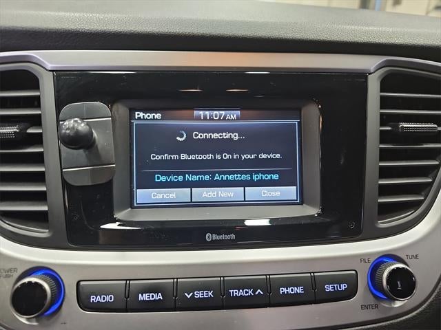 2022 Hyundai Accent SE