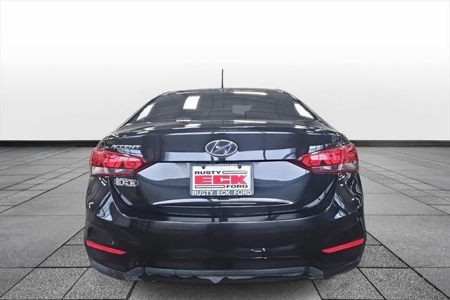 2022 Hyundai Accent SE