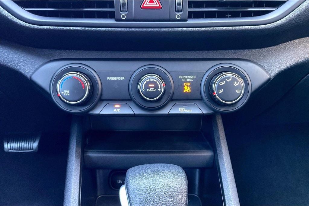 2023 Kia Forte LX