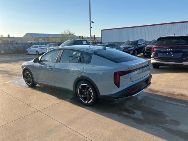 2026 Kia K4 EX