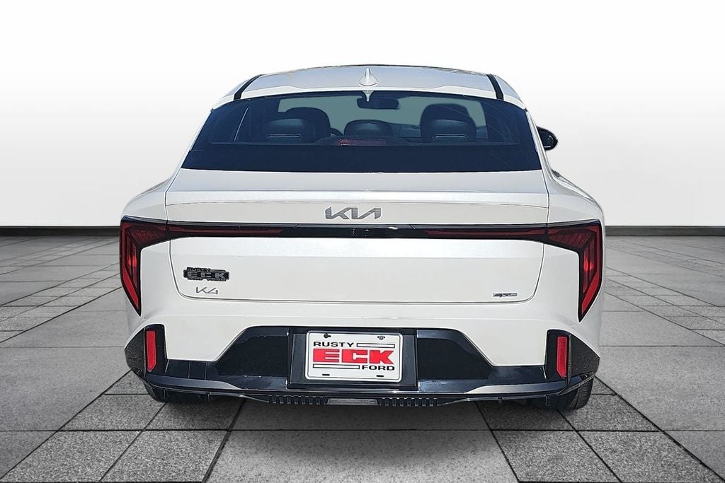 2025 Kia K4 GT-Line
