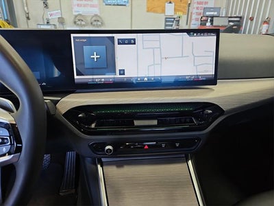 2025 BMW 330i 330i xDrive