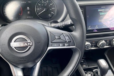 2023 Nissan Kicks SV