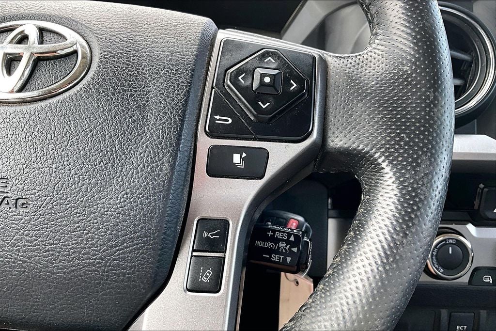 2018 Toyota Tacoma SR5 V6